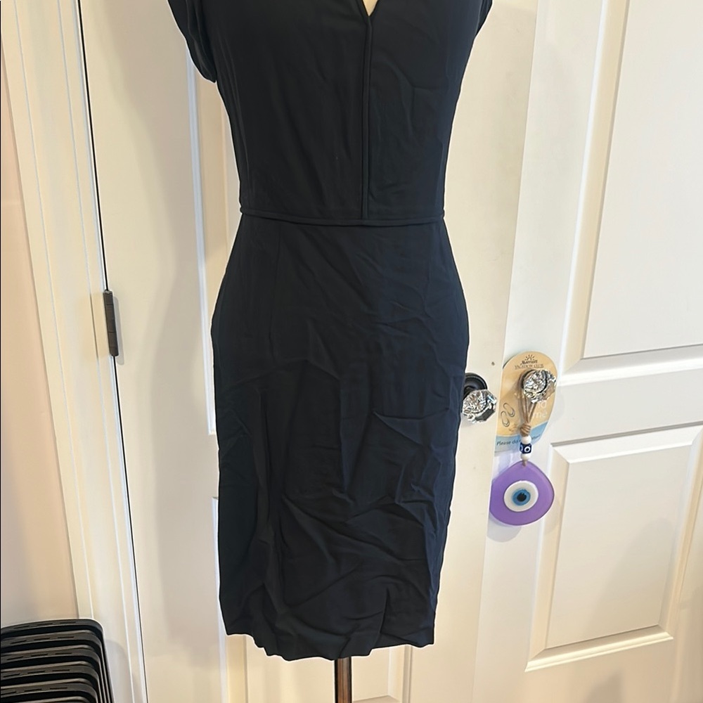 Theory Elegant Sleeveless Dress - Picture 5 of 12